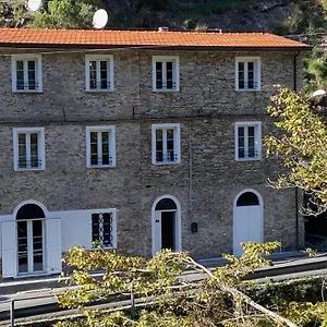Bed & Breakfast Gronda Via Vandelli, Massa (Tuscany)